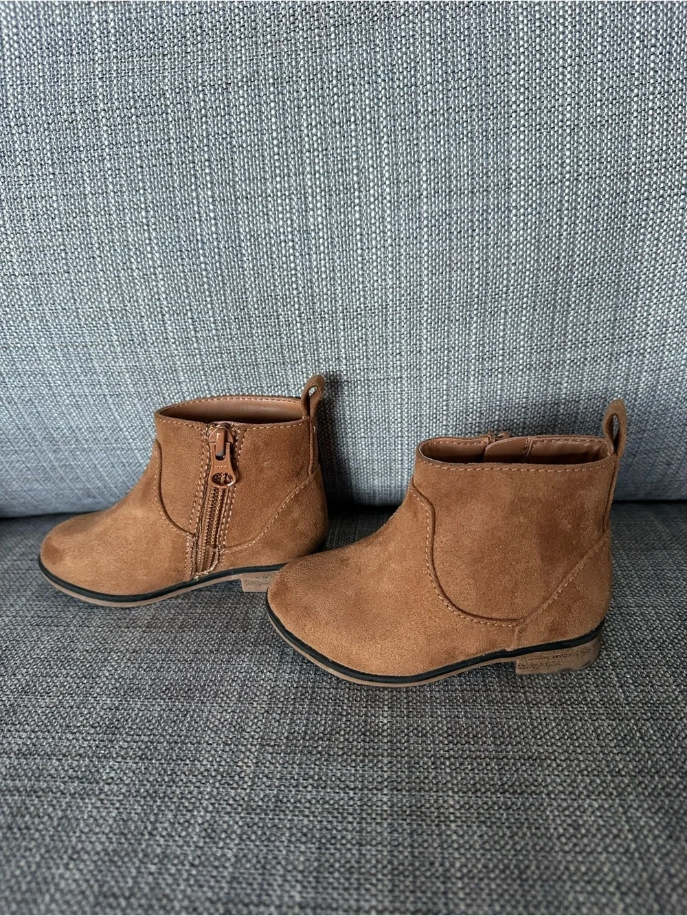 Cat & Jack | Adorable Ankle Boots, Size 5 ✨